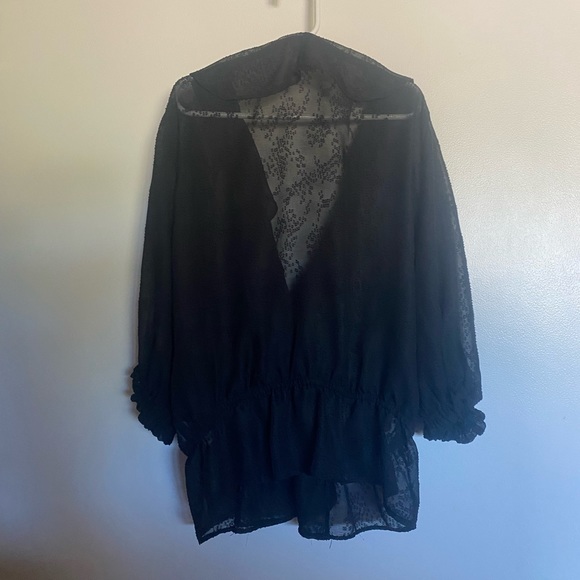 Dynamite - Black Sheer Blouse Size M - Picture 3 of 4